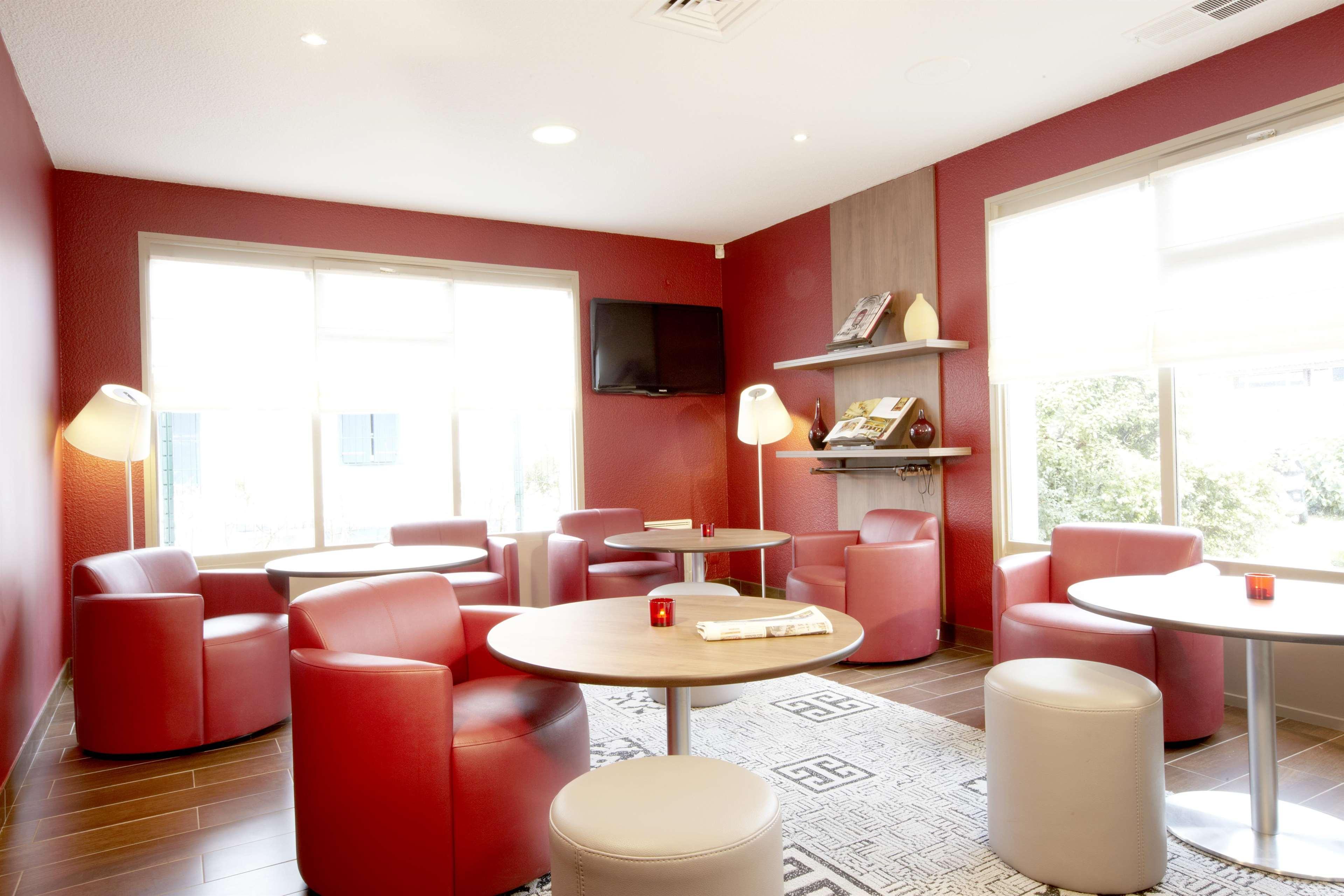 Campanile Bayonne Hotel Bagian luar foto